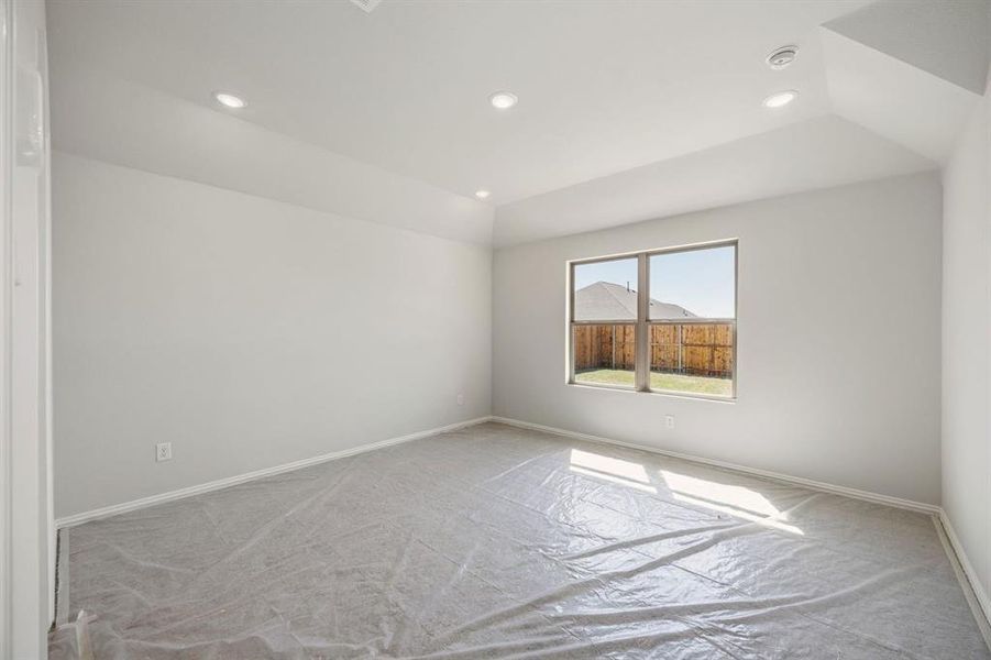 18-web-or-mls-547-frst-hvn-dr 18-web-or-mls-547-frst-hvn-dr