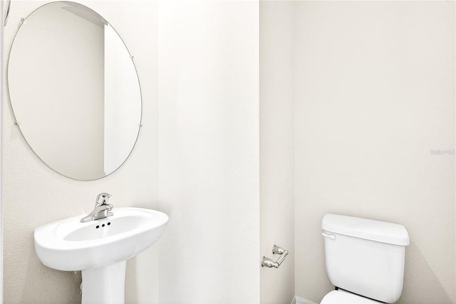 Furnished interior view inside a new home in Tula Parc, Astatula (Image 13).