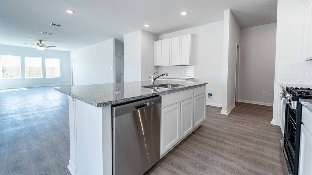 Furnished interior view inside a new home in Garden Grove, San Antonio (Image 4).