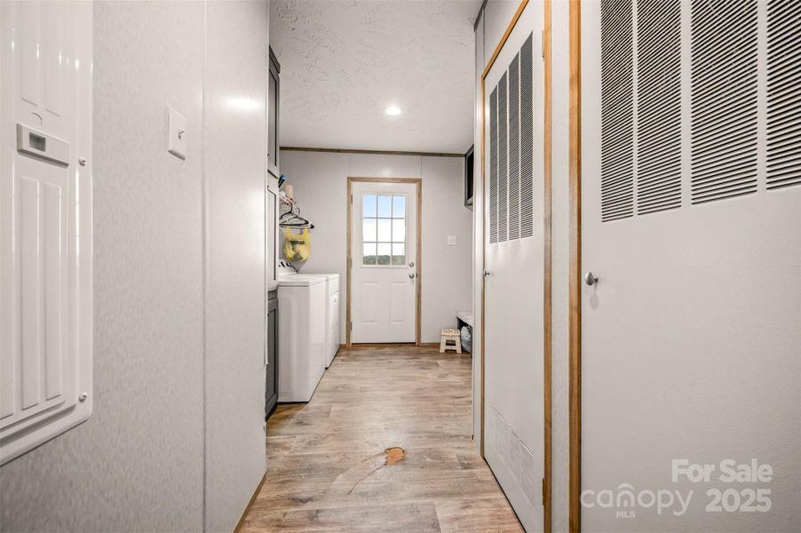 Image 27 of a home in .