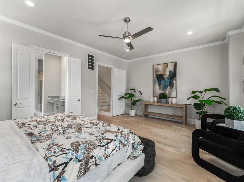 Furnished interior view inside a new home in , Irving (Image 14).
