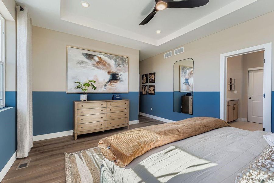 ALL PHOTOS FROM MODEL HOME