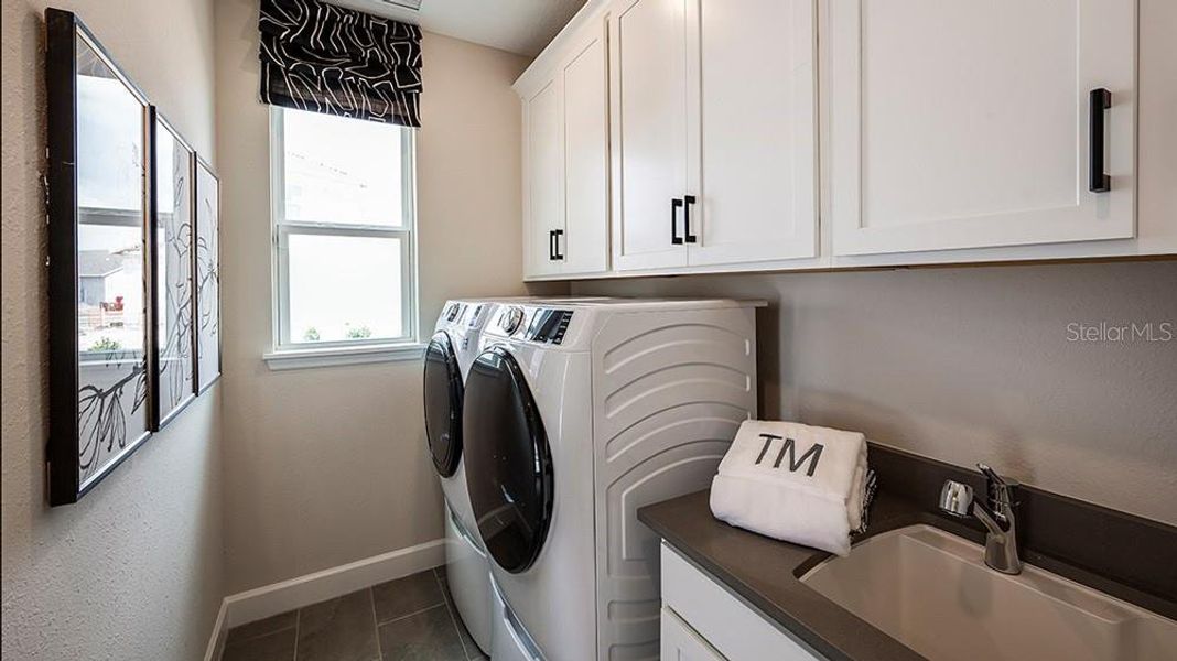Furnished interior view inside a new home in Lochside, Mount Dora (Image 10). Furnished interior view inside a new home in Lochside, Mount Dora (Image 10).