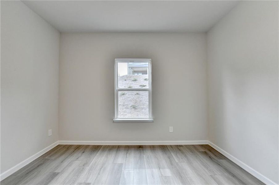 Spacious, unfurnished interior of a new home in , Lawrenceville (Image 23).