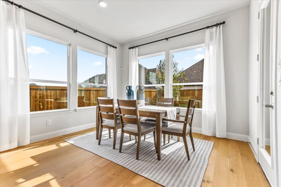 Furnished interior view inside a new home in Nelson Lake, Rockwall (Image 17).