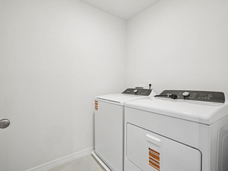 Close-up of interior finishes inside a home in The Reserve at Hammock Oaks Townes, Lady Lake (Image 7).