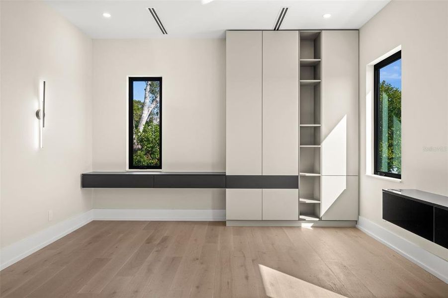 Image 66 of a home in .