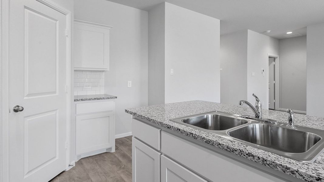 Furnished interior view inside a new home in Vista Point, Grandview (Image 8).