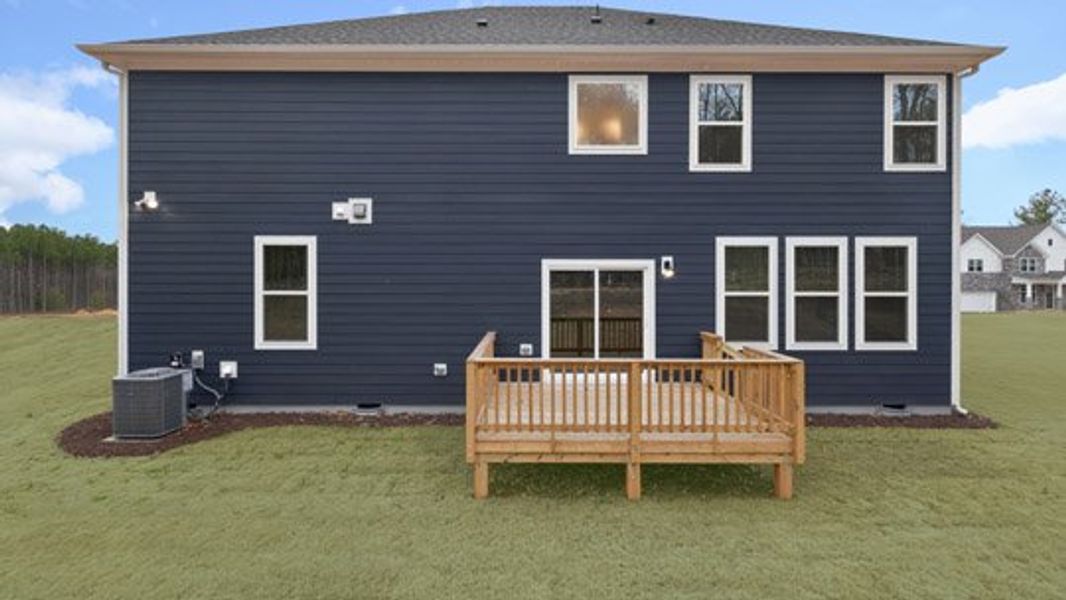 Exterior details and patio area of a home in The Estates Park, Apex (Image 18).