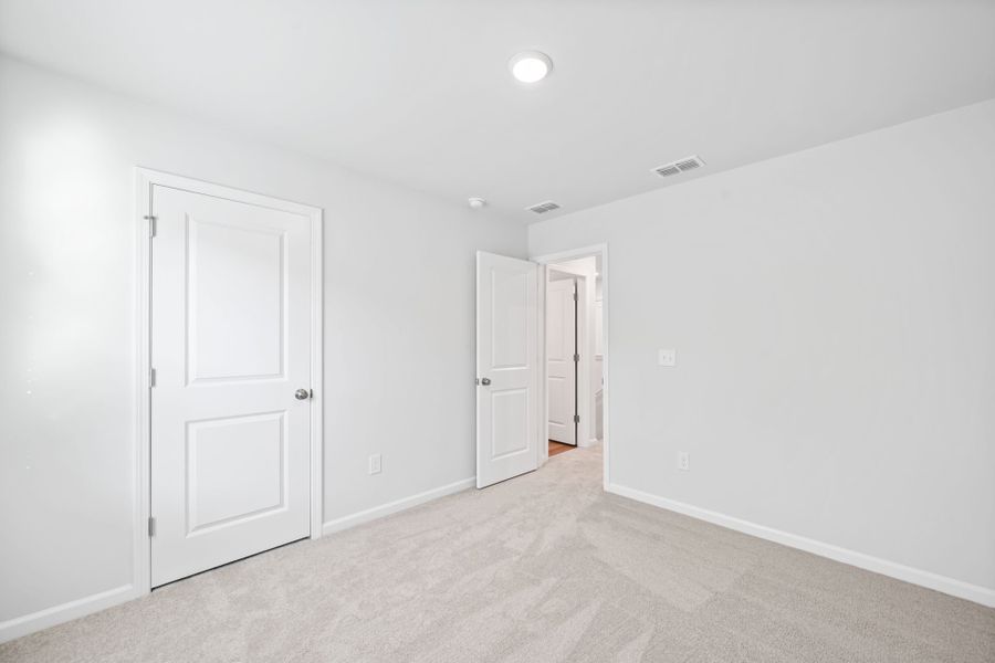 Spacious, unfurnished interior of a new home in Grand Arbor, Blythewood (Image 28).