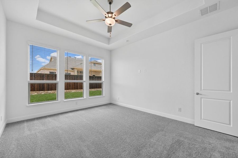 Spacious, unfurnished interior of a new home in The Ridge at Northlake, Northlake (Image 20). Spacious, unfurnished interior of a new home in The Ridge at Northlake, Northlake (Image 20).