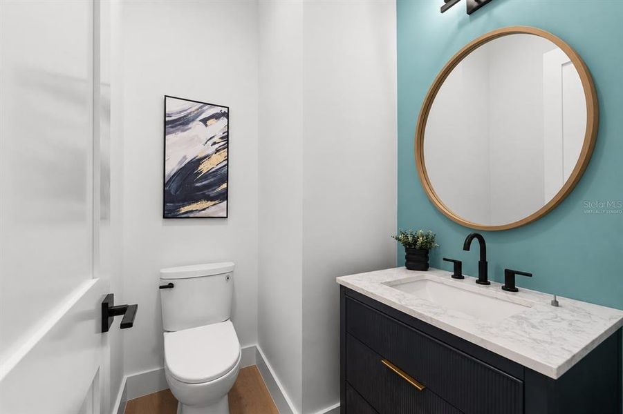 Furnished interior view inside a new home in , Orlando (Image 36).