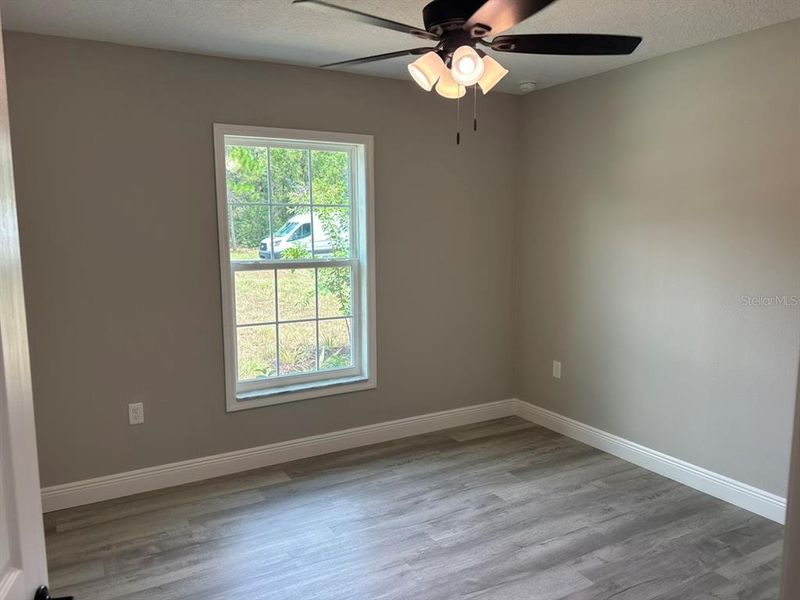Spacious, unfurnished interior of a new home in , Dunnellon (Image 21).