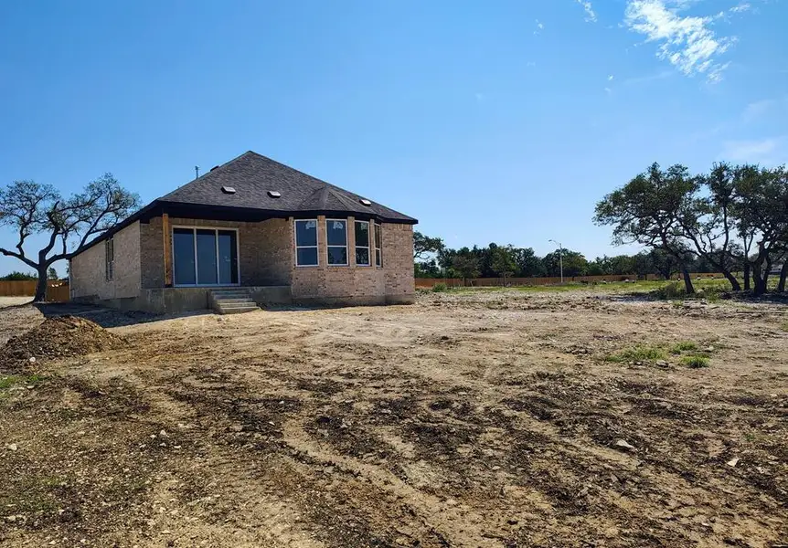 Image 26 of a home in Woodside.