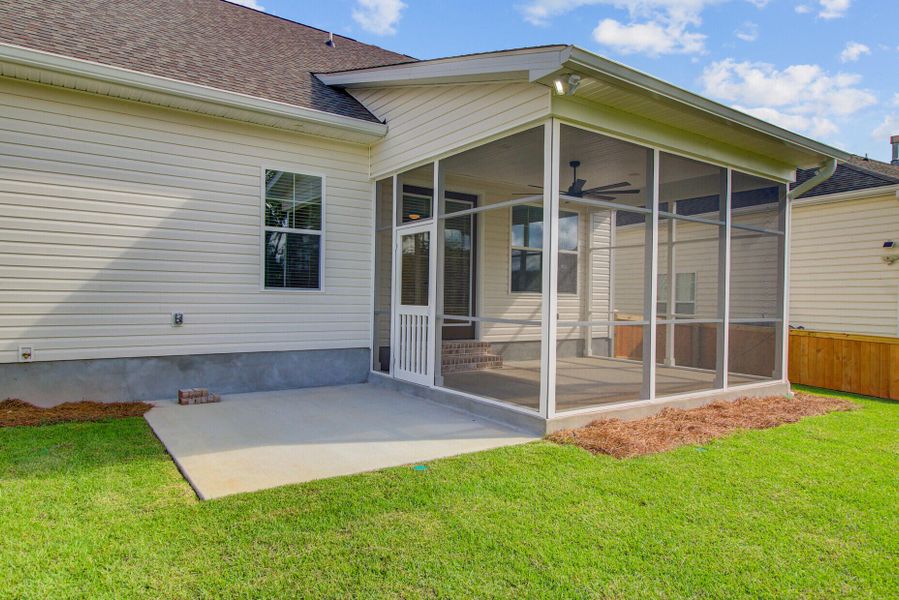 Exterior details and patio area of a home in , Summerville (Image 23).