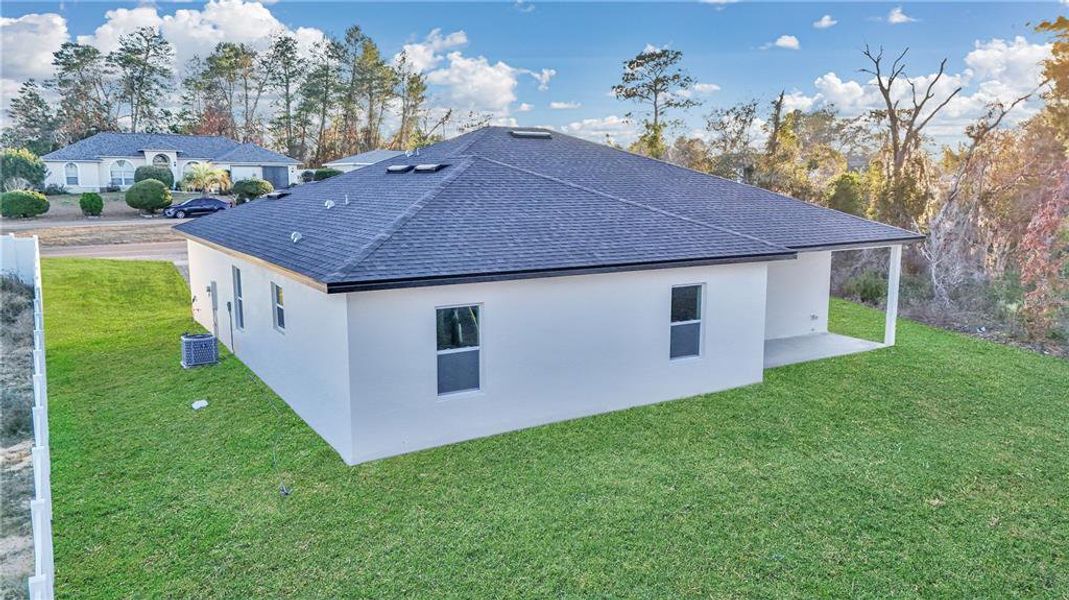 Exterior details and patio area of a home in , Ocala (Image 26).