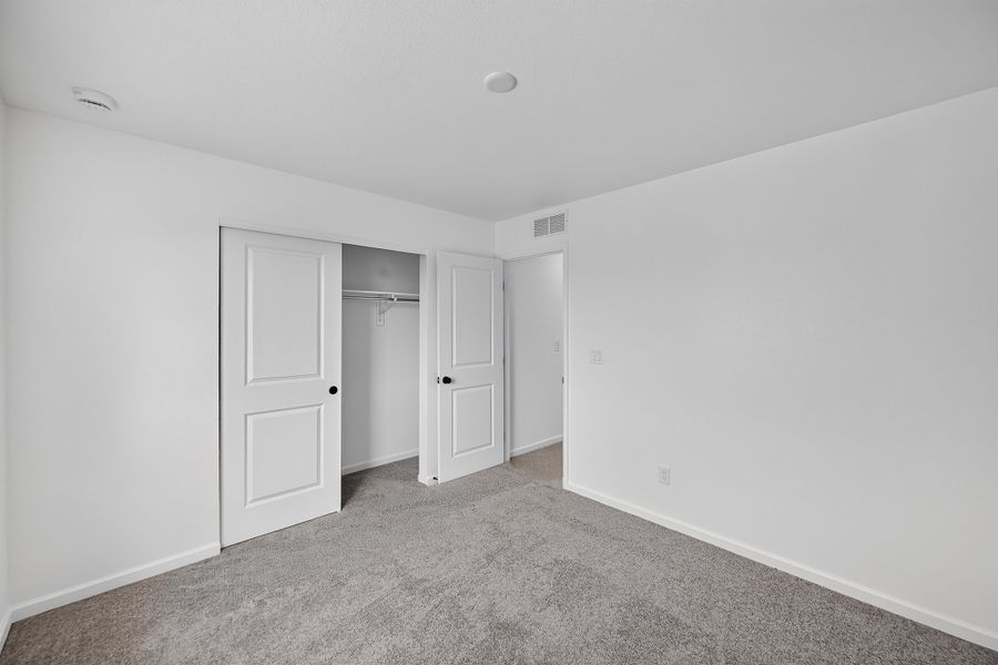 Spacious, unfurnished interior of a new home in Sky Ranch, Watkins (Image 21). Spacious, unfurnished interior of a new home in Sky Ranch, Watkins (Image 21).
