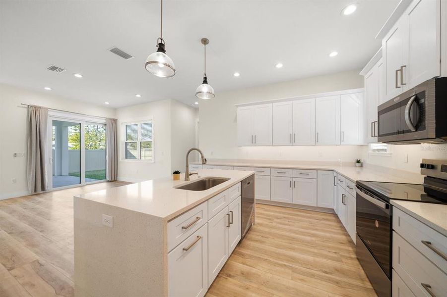 Furnished interior view inside a new home in , Largo (Image 8).