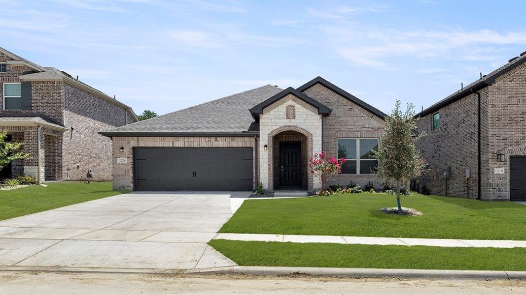 01. 1220 Cider Mill - Front 01. 1220 Cider Mill - Front