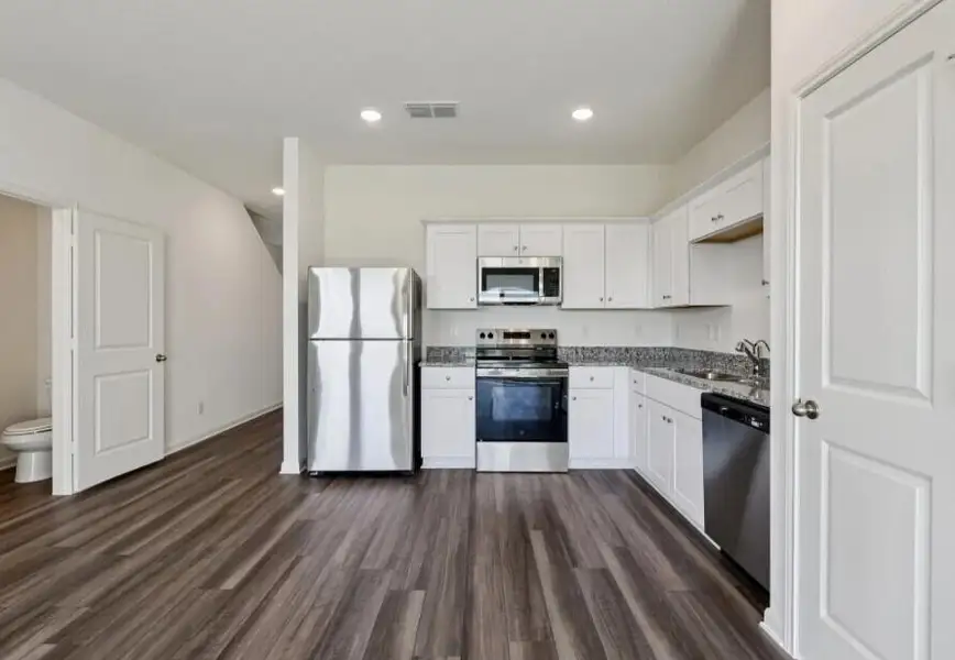 Furnished interior view inside a new home in Pinckney Place, North Charleston (Image 4).