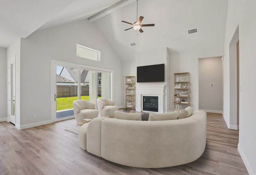 Plan 5019 Great Room - 5 of 18 Plan 5019 Great Room - 5 of 18