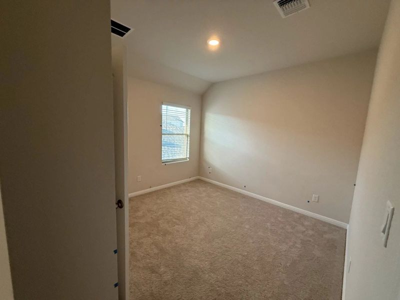 Spacious, unfurnished interior of a new home in The Cottages at La Cima, San Marcos (Image 21).