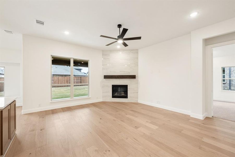 Spacious, unfurnished interior of a new home in Windsong Ranch Classic 61, Prosper (Image 38).