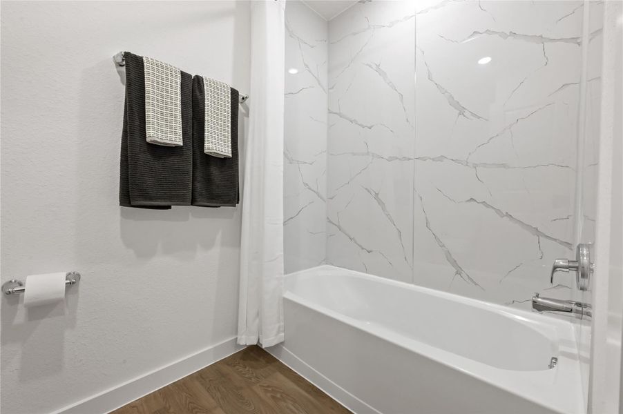 Furnished interior view inside a new home in Holly Ridge, Rosenberg (Image 32).
