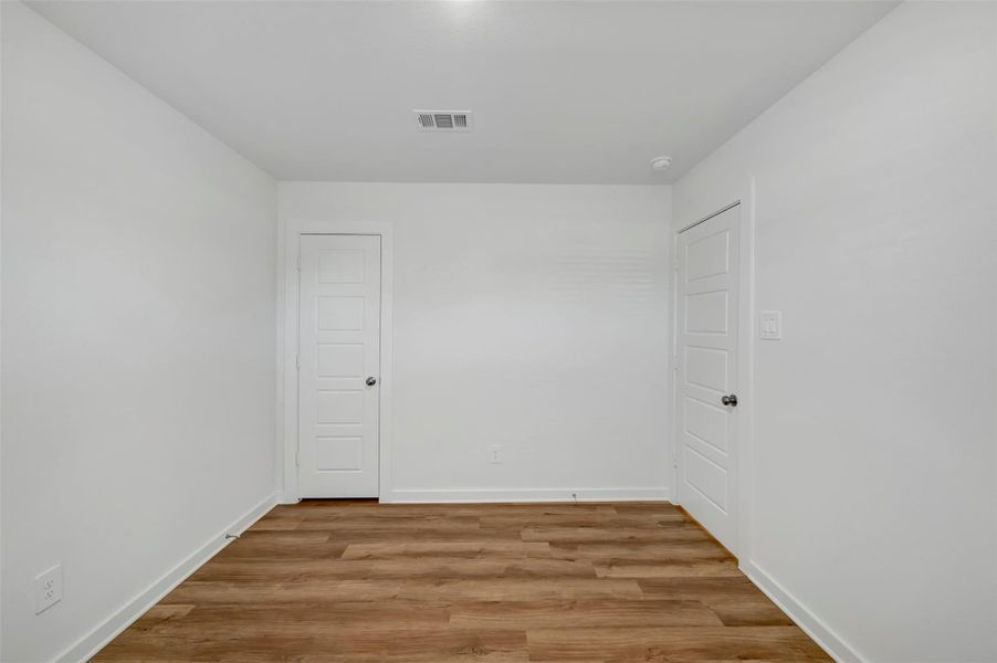 Spacious, unfurnished interior of a new home in Magnolia Ridge, Magnolia (Image 14). Spacious, unfurnished interior of a new home in Magnolia Ridge, Magnolia (Image 14).
