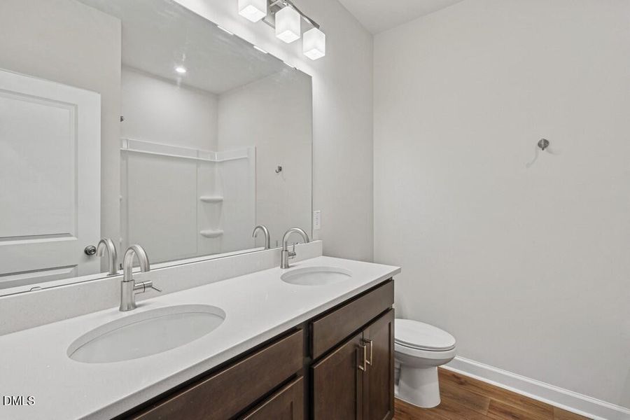 Mews at Holding Village 23_Bathroom 1_1.