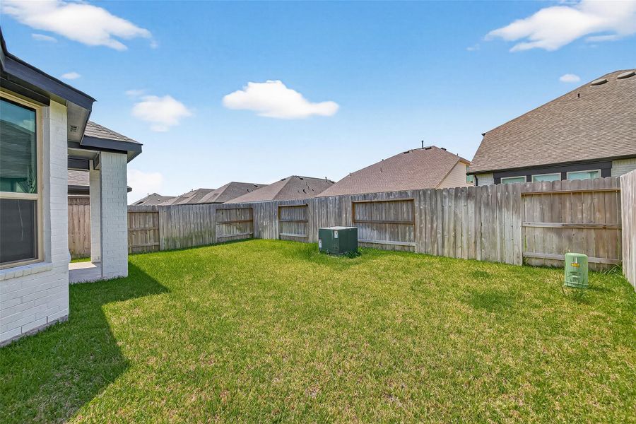 Front exterior of a new home in , Katy, TX, highlighting curb appeal (Image 22). Front exterior of a new home in , Katy, TX, highlighting curb appeal (Image 22).