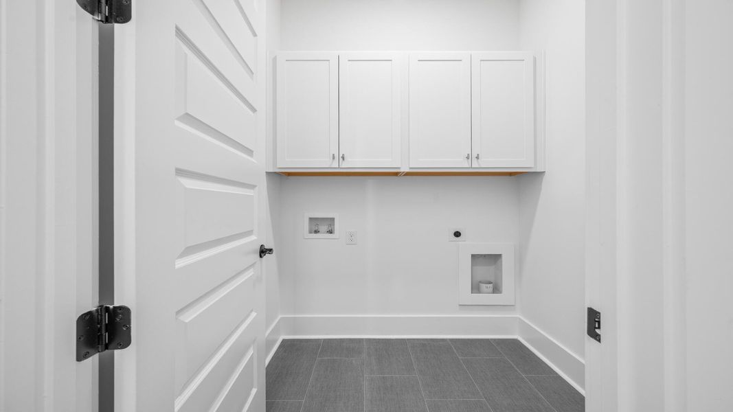 Spacious, unfurnished interior of a new home in Pamlico Terrace, Awendaw (Image 13).