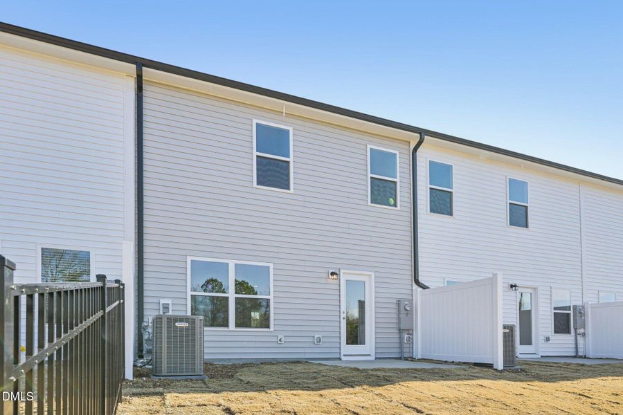 34-web-or-mls-Mirth Ct-S0801-034