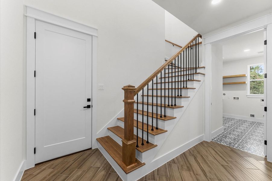 Elegant stairs to the second floor. Elegant stairs to the second floor.