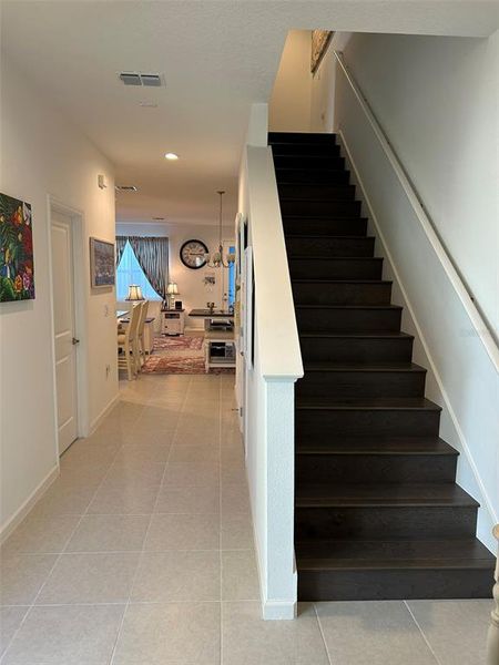 Furnished interior view inside a new home in , Winter Garden (Image 12).
