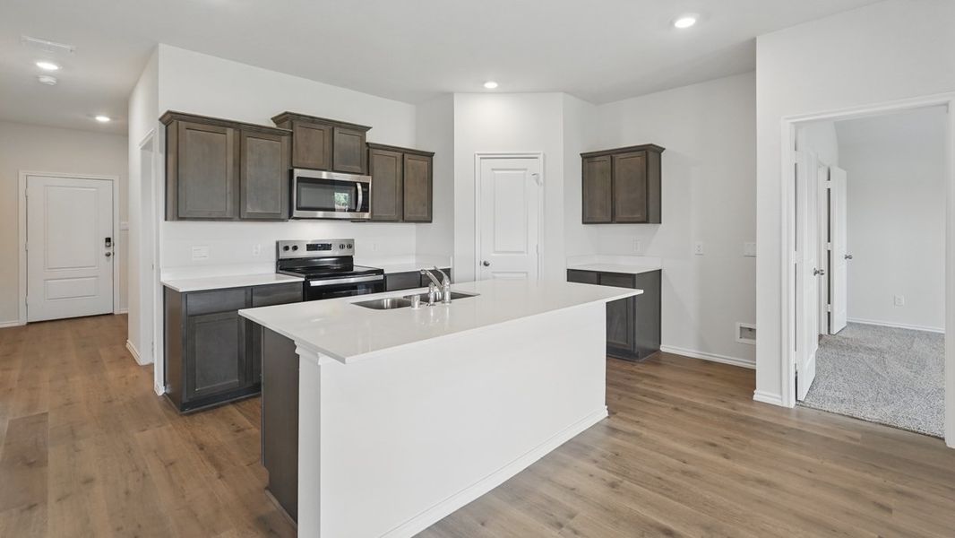 Furnished interior view inside a new home in Saddlebrook, Waxahachie (Image 5).