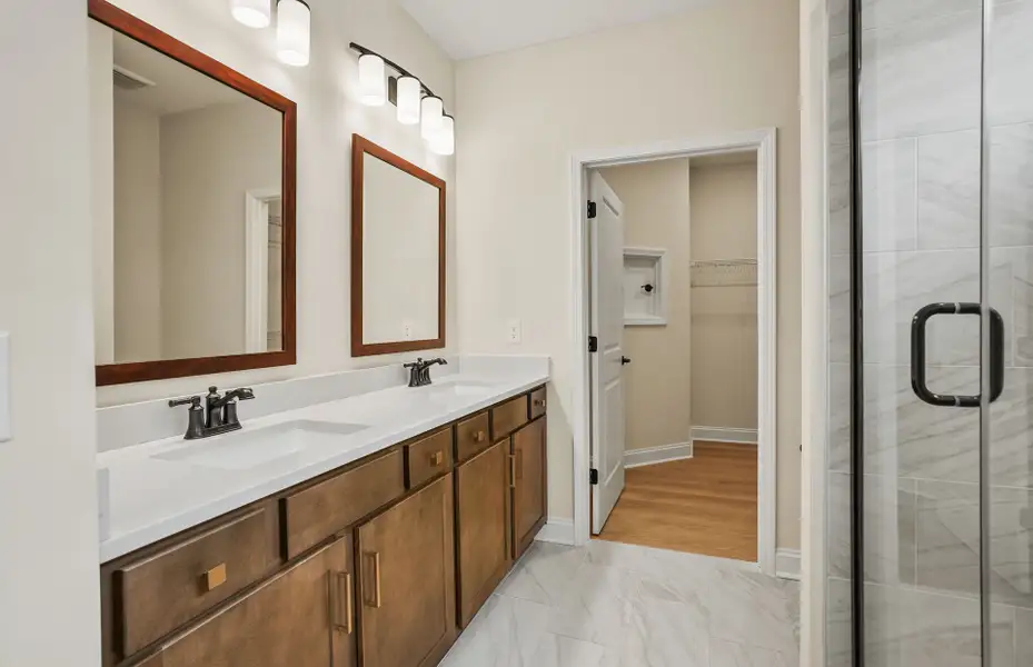 Owner's Bathroom