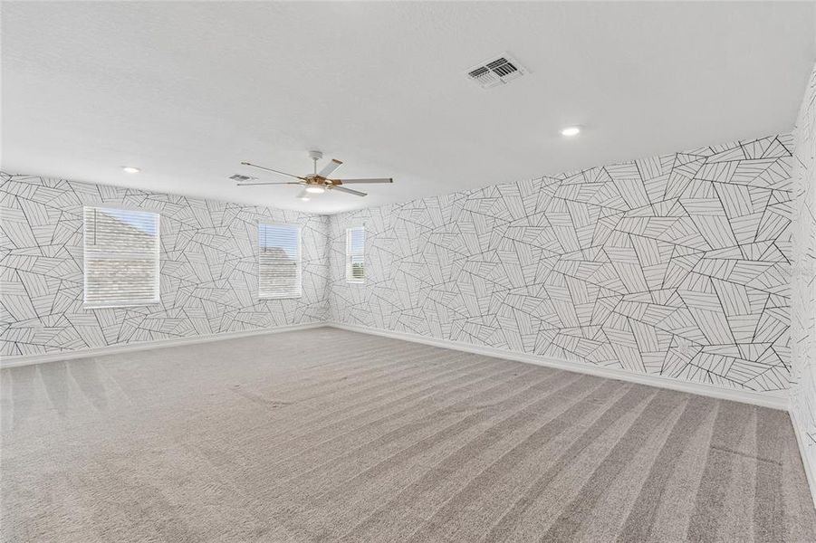 Spacious, unfurnished interior of a new home in , Brooksville (Image 30).