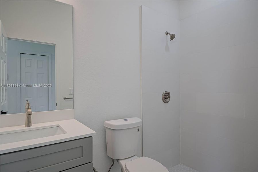 Furnished interior view inside a new home in , Lehigh Acres (Image 5). Furnished interior view inside a new home in , Lehigh Acres (Image 5).