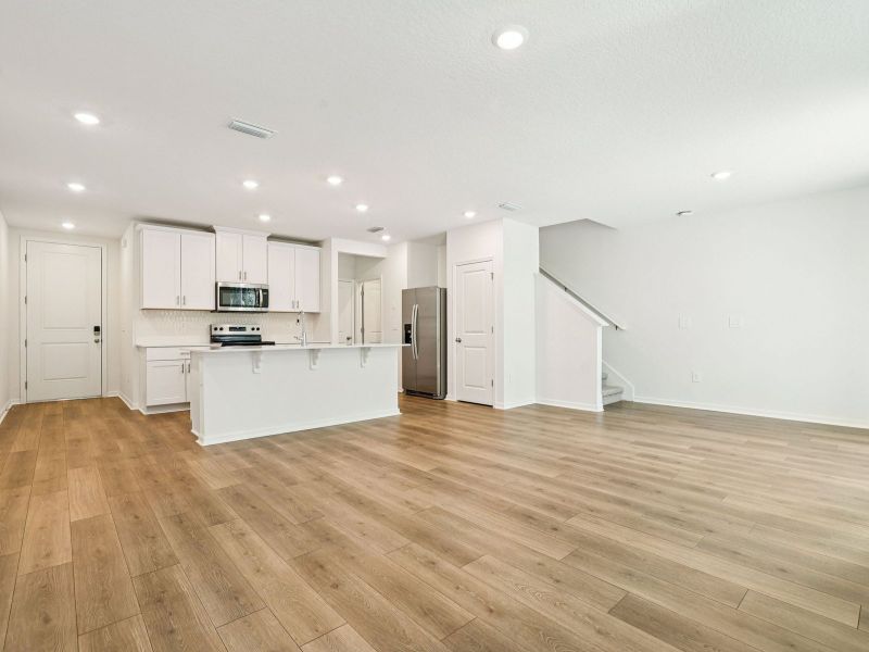 Spacious, unfurnished interior of a new home in Bradford Park, Ormond Beach (Image 9). Spacious, unfurnished interior of a new home in Bradford Park, Ormond Beach (Image 9).