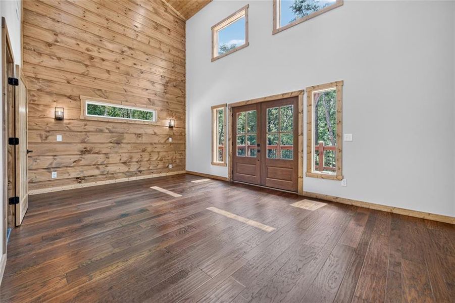 Spacious, unfurnished interior of a new home in , Ellijay (Image 44). Spacious, unfurnished interior of a new home in , Ellijay (Image 44).