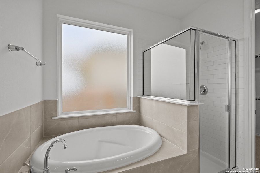 Furnished interior view inside a new home in Rhine Valley, Schertz (Image 11).