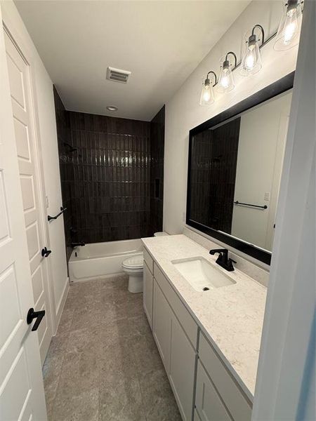 Furnished interior view inside a new home in Aledo Heights - Aledo ISD, Aledo (Image 8).