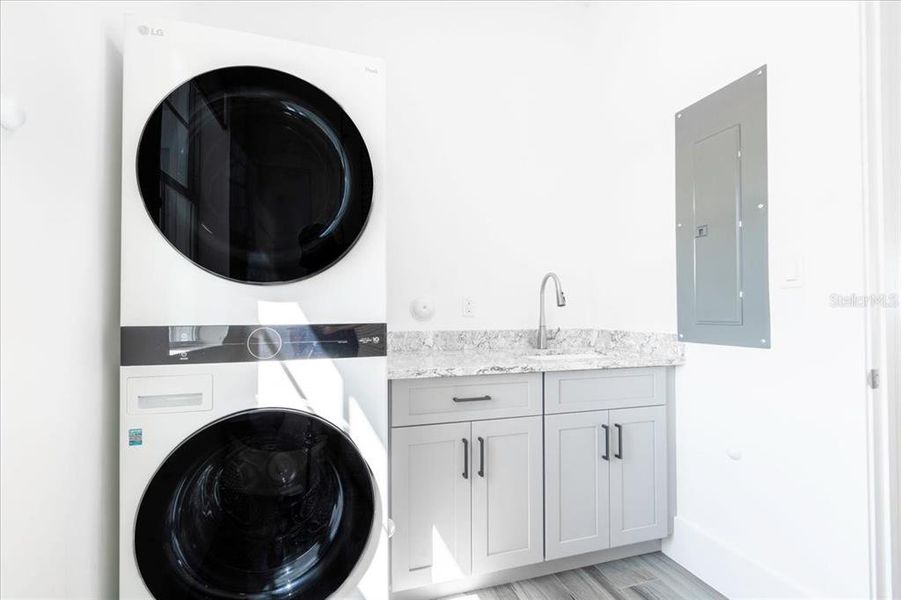 Furnished interior view inside a new home in , Marathon (Image 21). Furnished interior view inside a new home in , Marathon (Image 21).