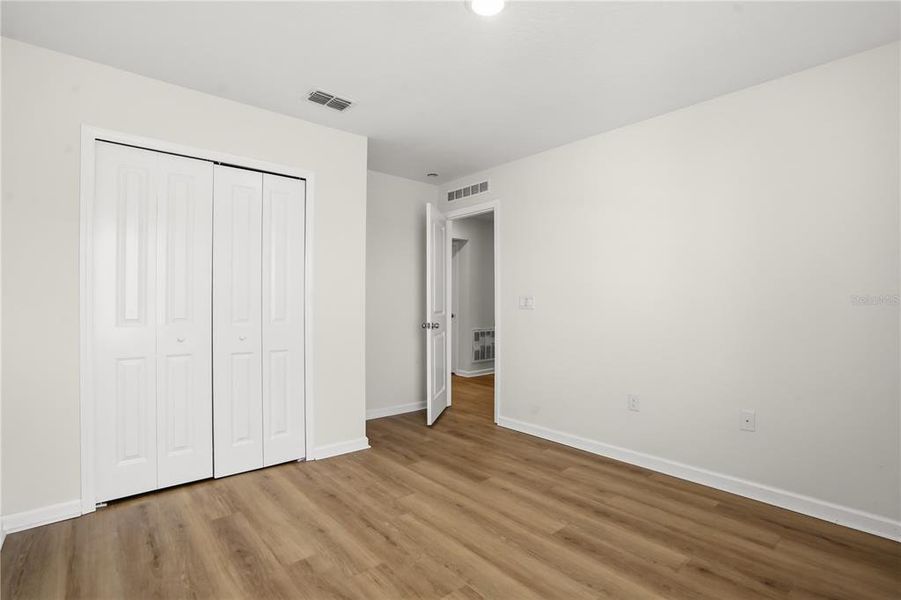 Spacious, unfurnished interior of a new home in Cascades, Davenport (Image 32).