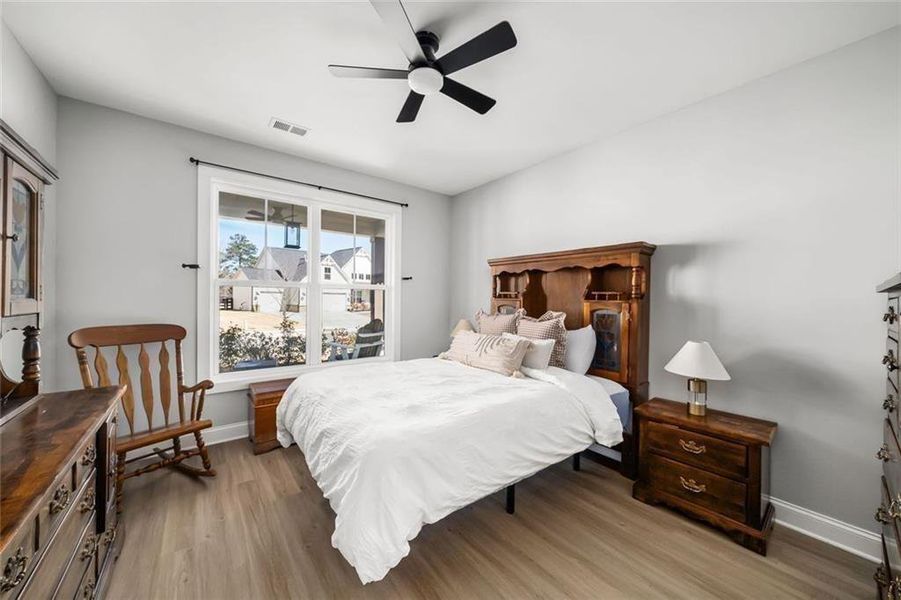 Furnished interior view inside a new home in , Dallas (Image 15).