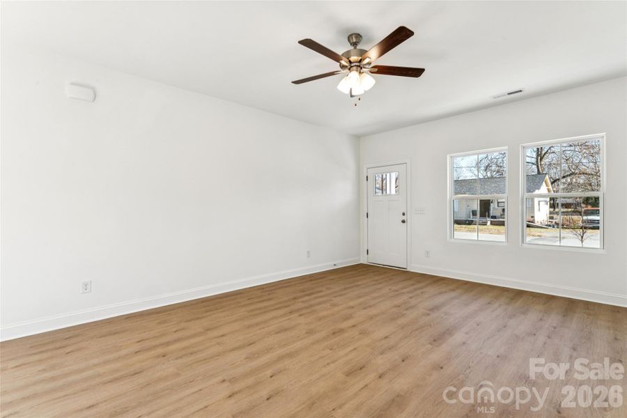 Spacious, unfurnished interior of a new home in , Rock Hill (Image 13).