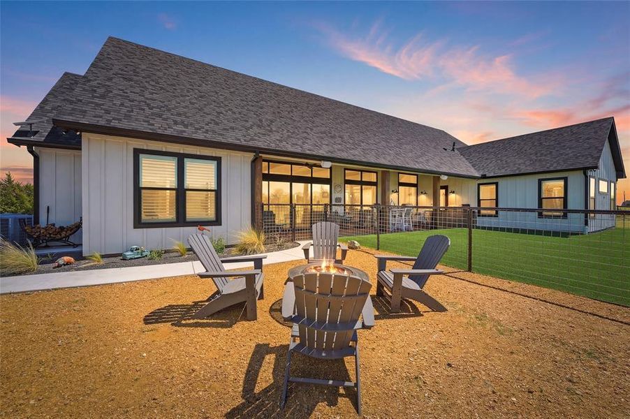 Exterior details and patio area of a home in , Savoy (Image 25).