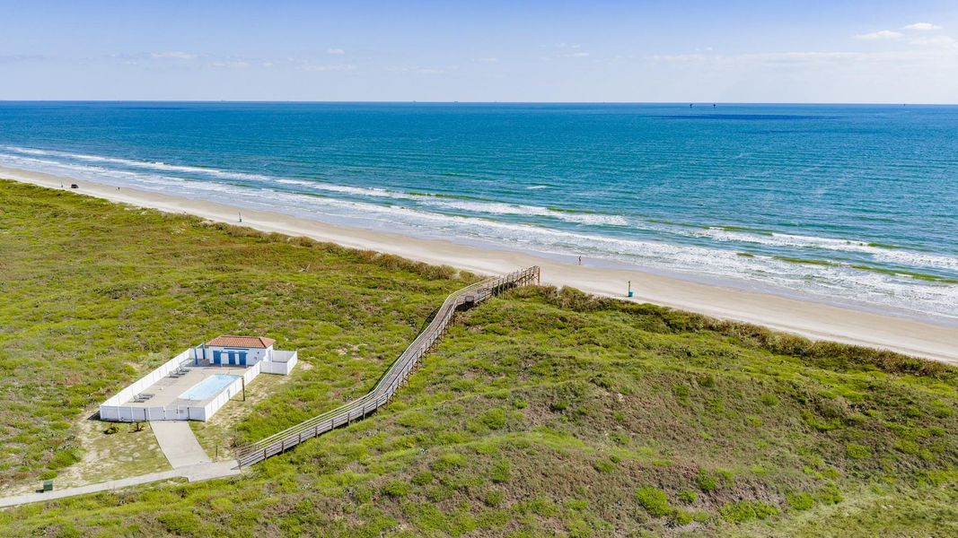 Natural landscape and outdoor views near  in Port Aransas (Image 26).