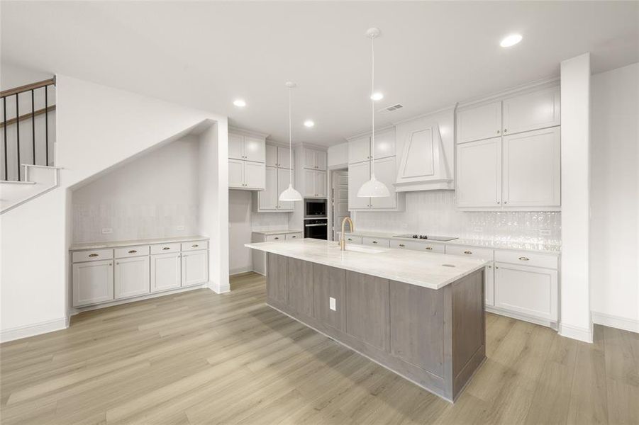 4809 Nomad- Kitchen-1 4809 Nomad- Kitchen-1